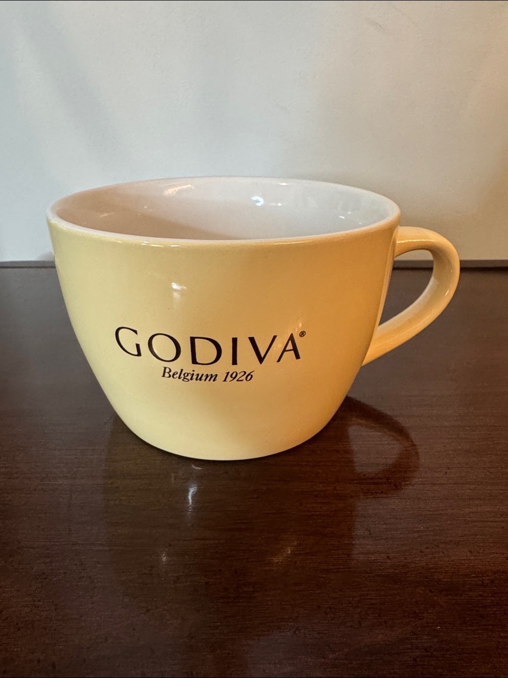 24 oz Godiva Large Soup Cocoa Coffee Latte Cappuccino Mug Cup
